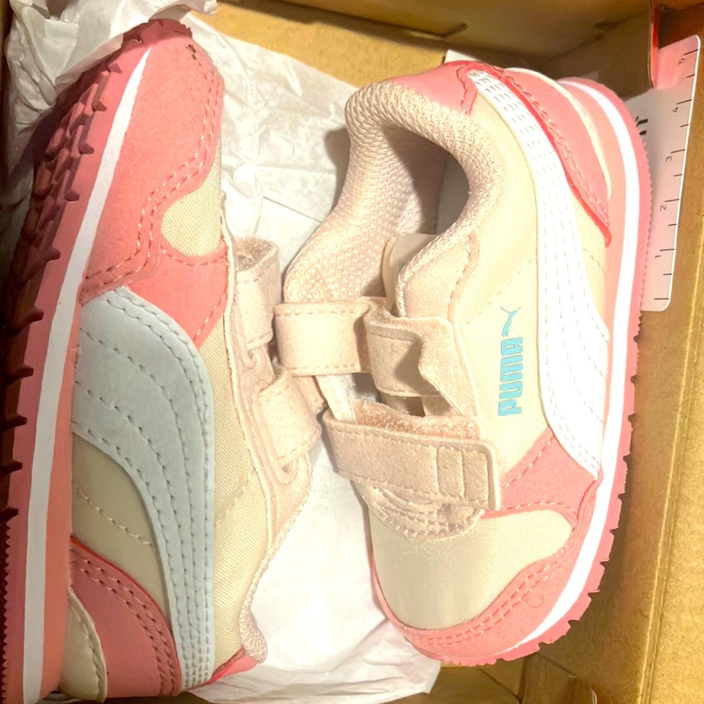 5c Pumas